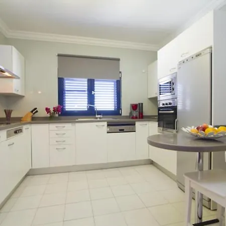 Casa Restinga - 4 Bedroom - Stunning Sea And Marina Views - Pool Table