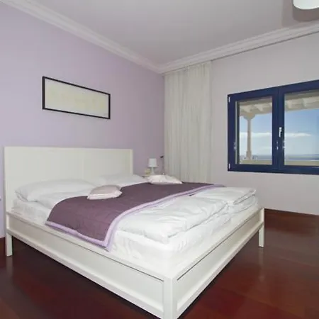 Casa Restinga - 4 Bedroom - Stunning Sea And Marina Views - Pool Table Villa *