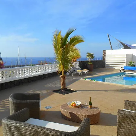 Casa Restinga - 4 Bedroom - Stunning Sea And Marina Views - Pool Table Villa *
